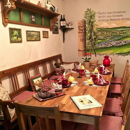 Weingut Jorg Thul Privatunterkunft Detzem